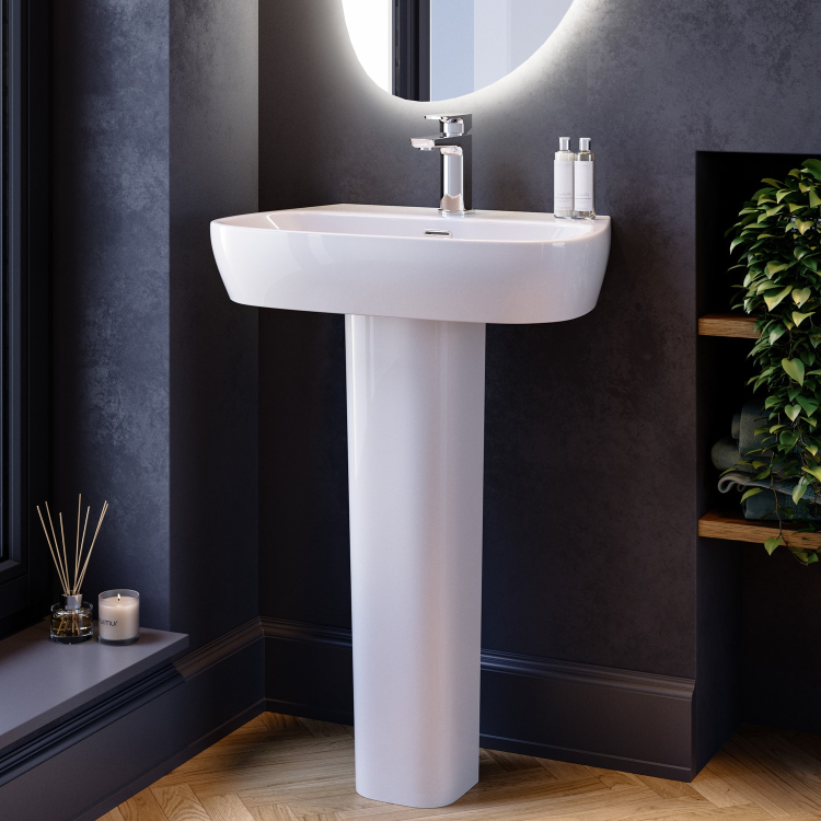Close Coupled Toilet and Basin Suite - Roma