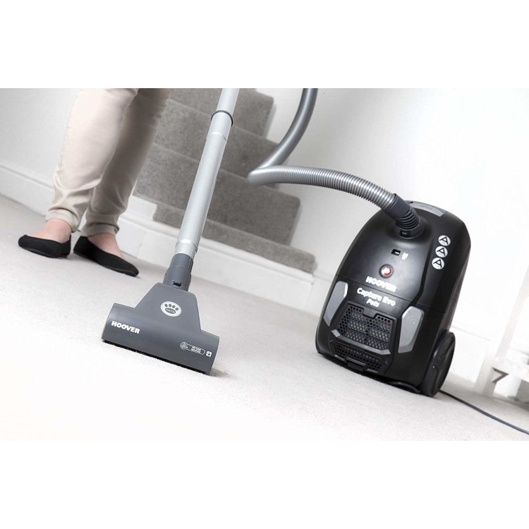 GRADE A1 - Hoover BV71CP20 Capture Evo Pets 700W Bagged Cylinder Vacuum Cleaner - Black