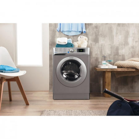 Indesit 9kg 1400rpm Freestanding Washing Machine - Silver