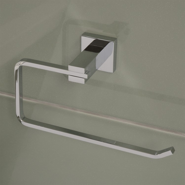 Veneto Towel Ring