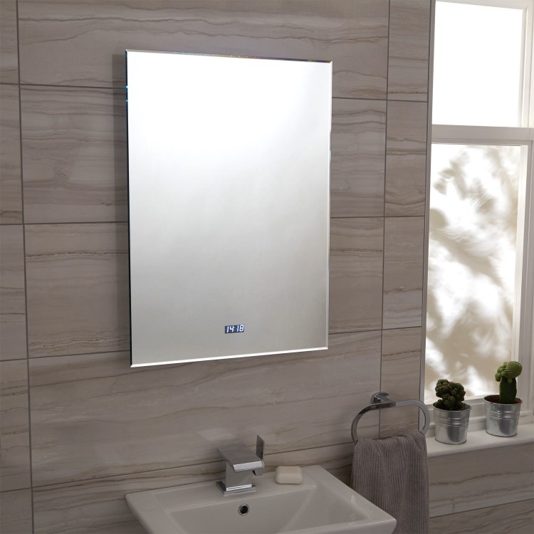 700 x 500mm Illuminated LED Mirror - Zephyr 