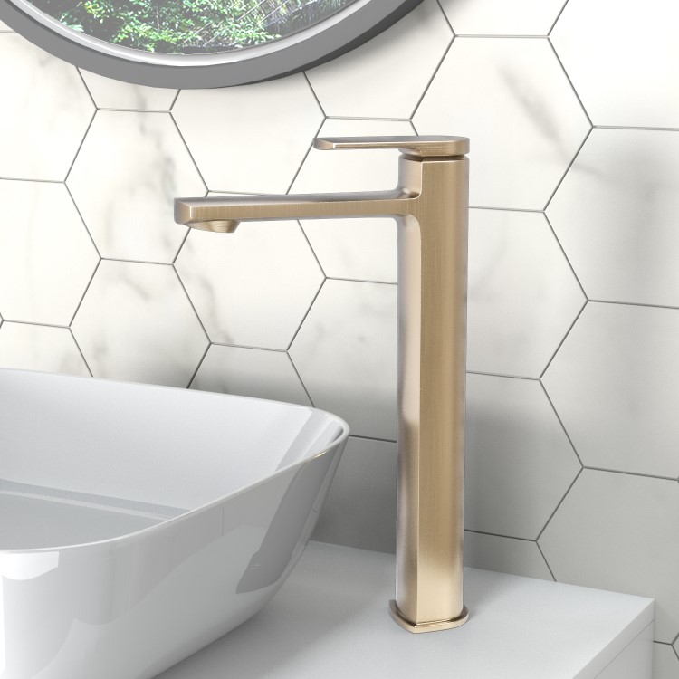 ONLY OPENED - Tall Gold Mono Basin Mixer Tap - Meko