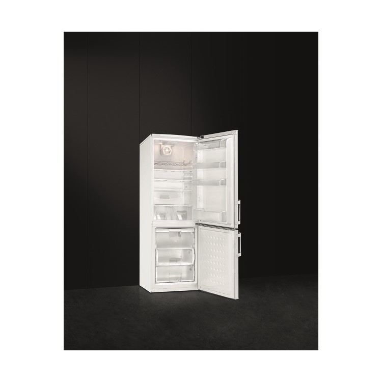 Smeg CF33BP 60cm Freestanding Fridge Freezer White