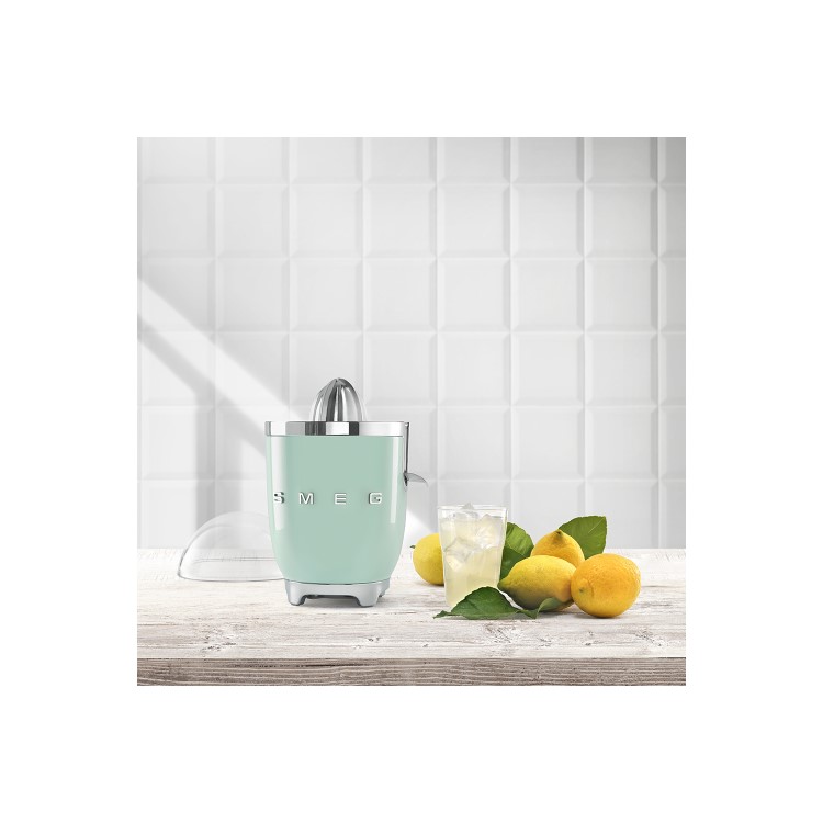 Smeg CJF01PGUK Retro Style Citrus Juicer - Pastel Green