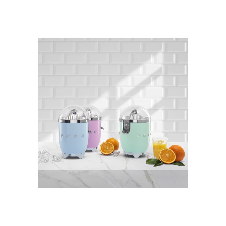 Smeg CJF01PGUK Retro Style Citrus Juicer - Pastel Green