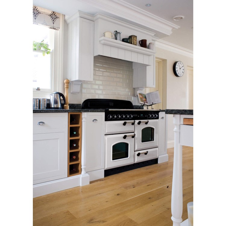 Rangemaster 87600 Classic 110cm Electric Range Cooker With Induction Hob - White And Brass