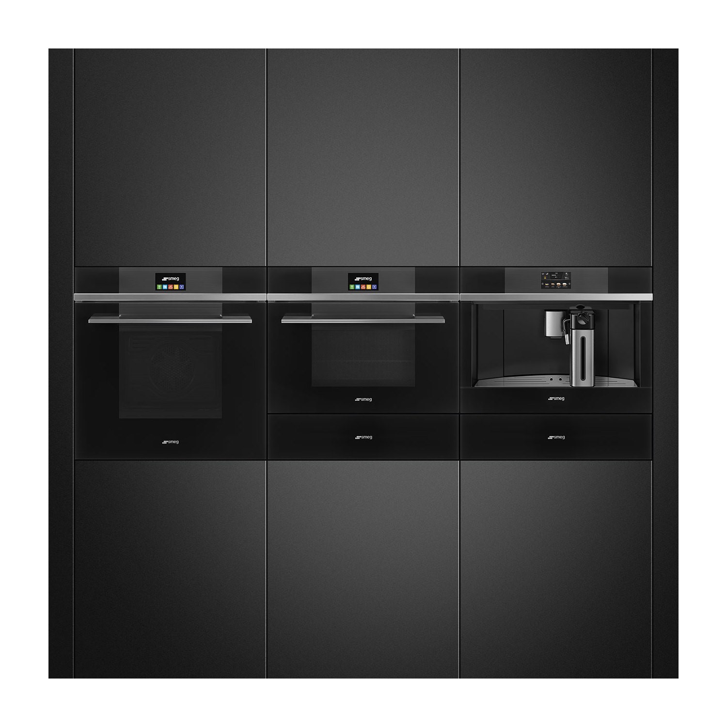 Smeg Linea Builtin Automatic Coffee Machine Black CMS4104N