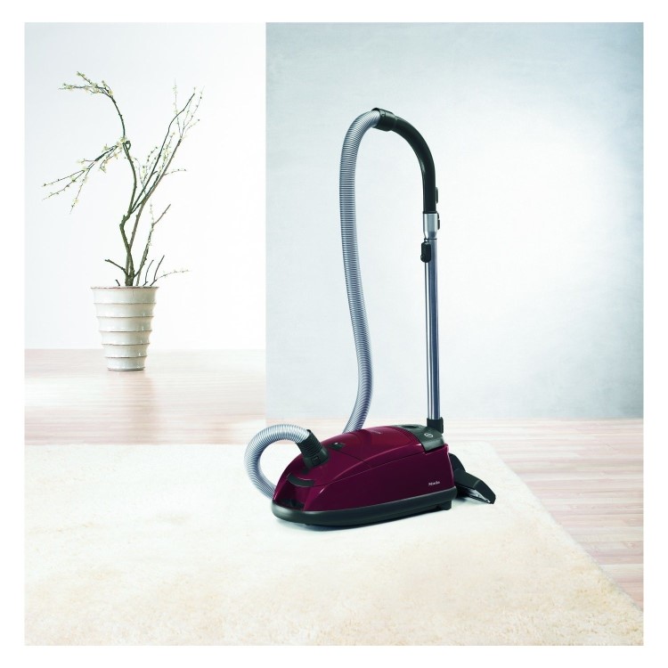 Miele COMPELTEC1CAT&DOGPOWERLINE COMPLETEC1CAT&DOGPOWERLINE Complete C1 Cat & Dog Powerline Vacuum Cleaner - Red