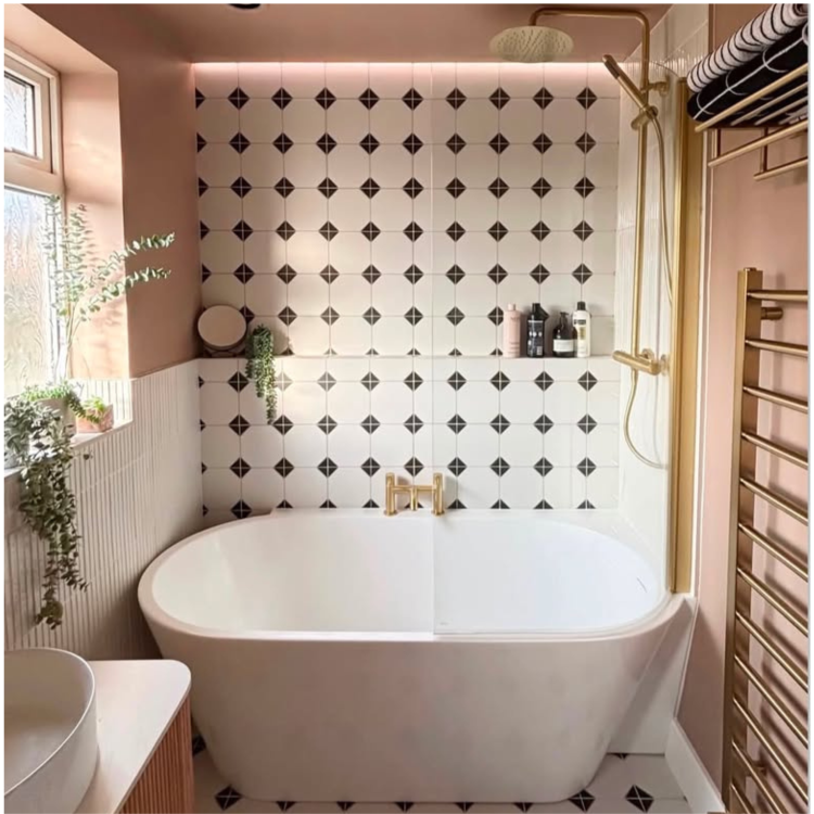 Freestanding Single Ended Right Hand Corner Bath 1600 x 780mm - Cove