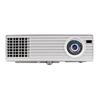 Hitachi CPDX300 XGA 3000 Lumens DLP Projector