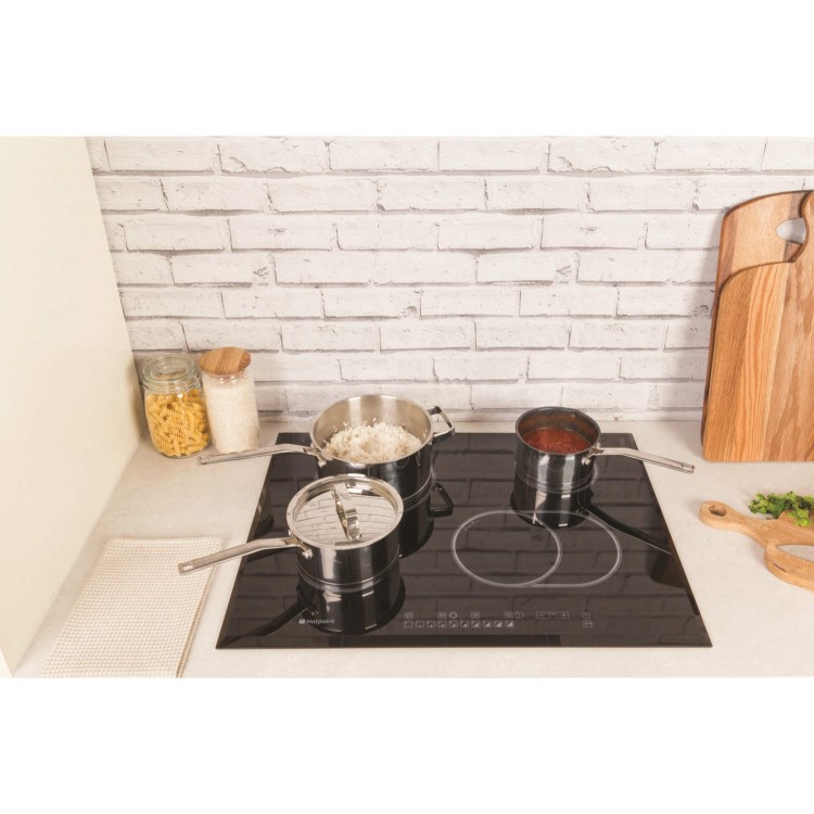 GRADE A1 - As new but box opened - Hotpoint CRO742DOB 70cm Ceramic Hob