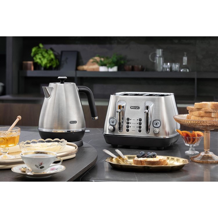 Delonghi CTI4003.M Distinta X 4 Slice Toaster - Stainless Steel