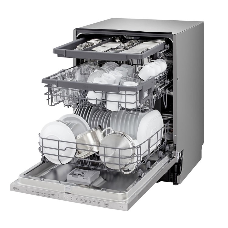 LG QuadWash Integrated Dishwasher – Smart Wi-Fi