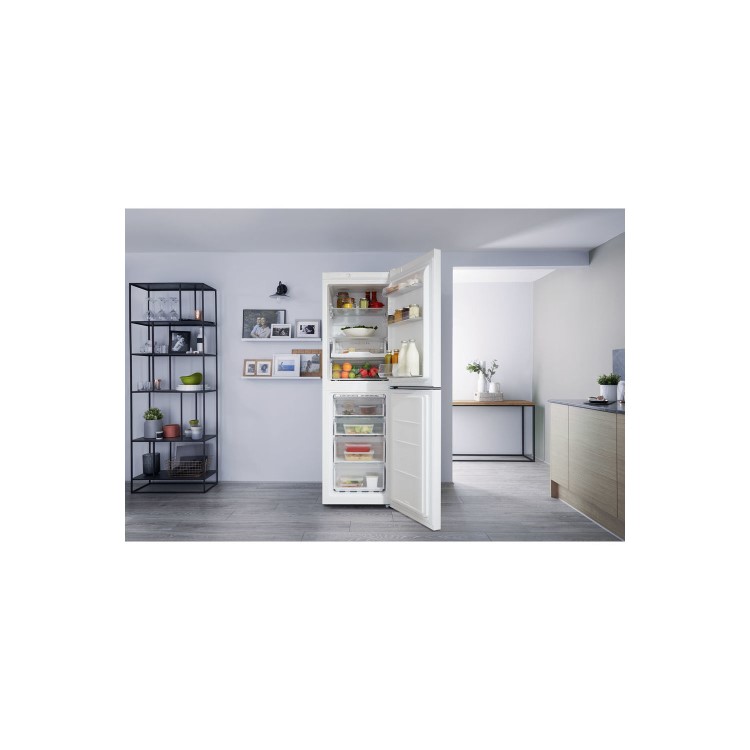 HOTPOINT DC85N1W 295 Litre Freestanding Fridge Freezer 50/50 Split Frost Free 59.6cm Wide - White