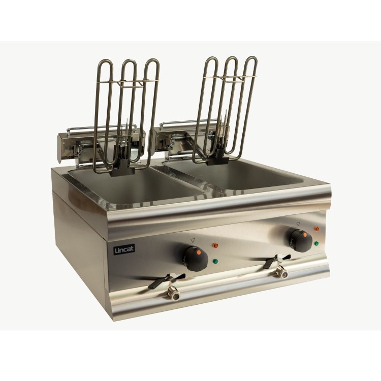 Lincat DF66 Silverlink 600 Twin Tank Countertop Fryer - 2 Baskets, 2 x 9 Ltr, Plug in