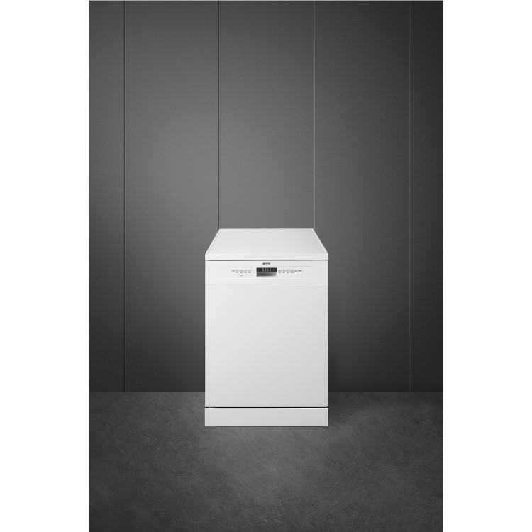 Smeg Freestanding Dishwasher - White