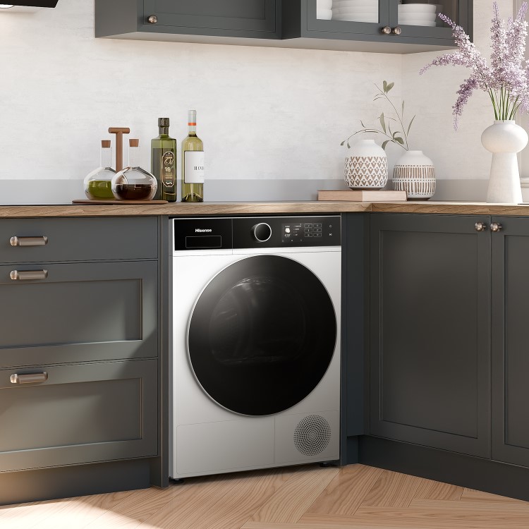 Hisense KitchenFit 5i Series 10kg Heat Pump Tumble Dryer - White