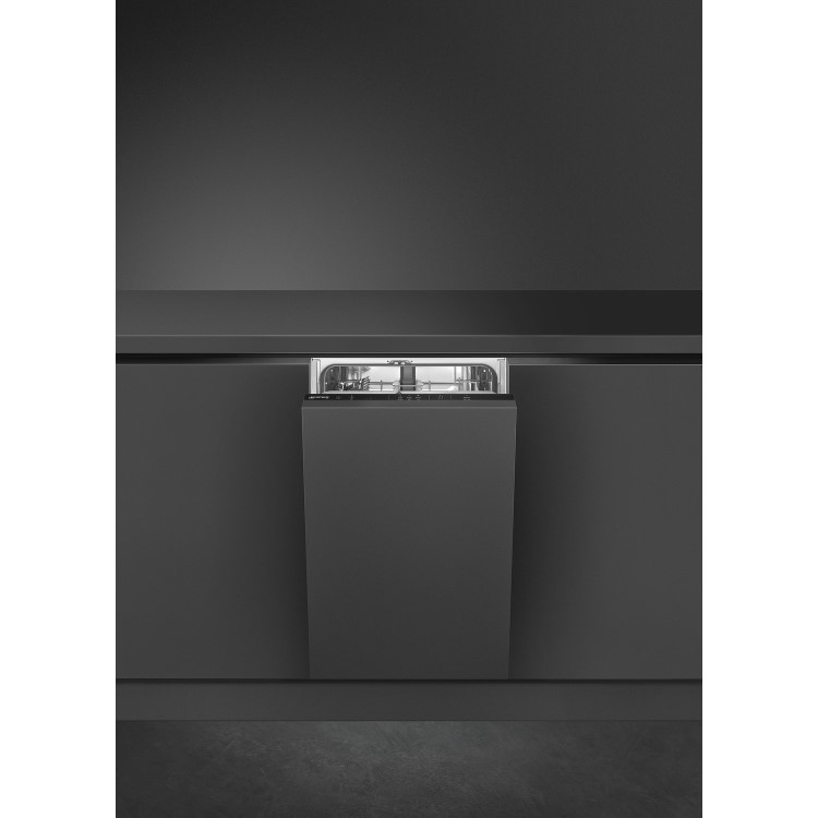 Smeg Universal Integrated Slimline Dishwasher - Black control panel