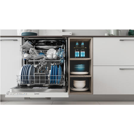 Refurbished Indesit DIE2B19UK 13 Place Fully Integrated Dishwasher