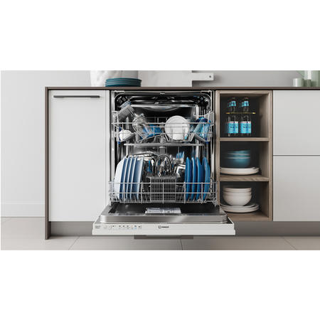 Refurbished Indesit DIE2B19UK 13 Place Fully Integrated Dishwasher