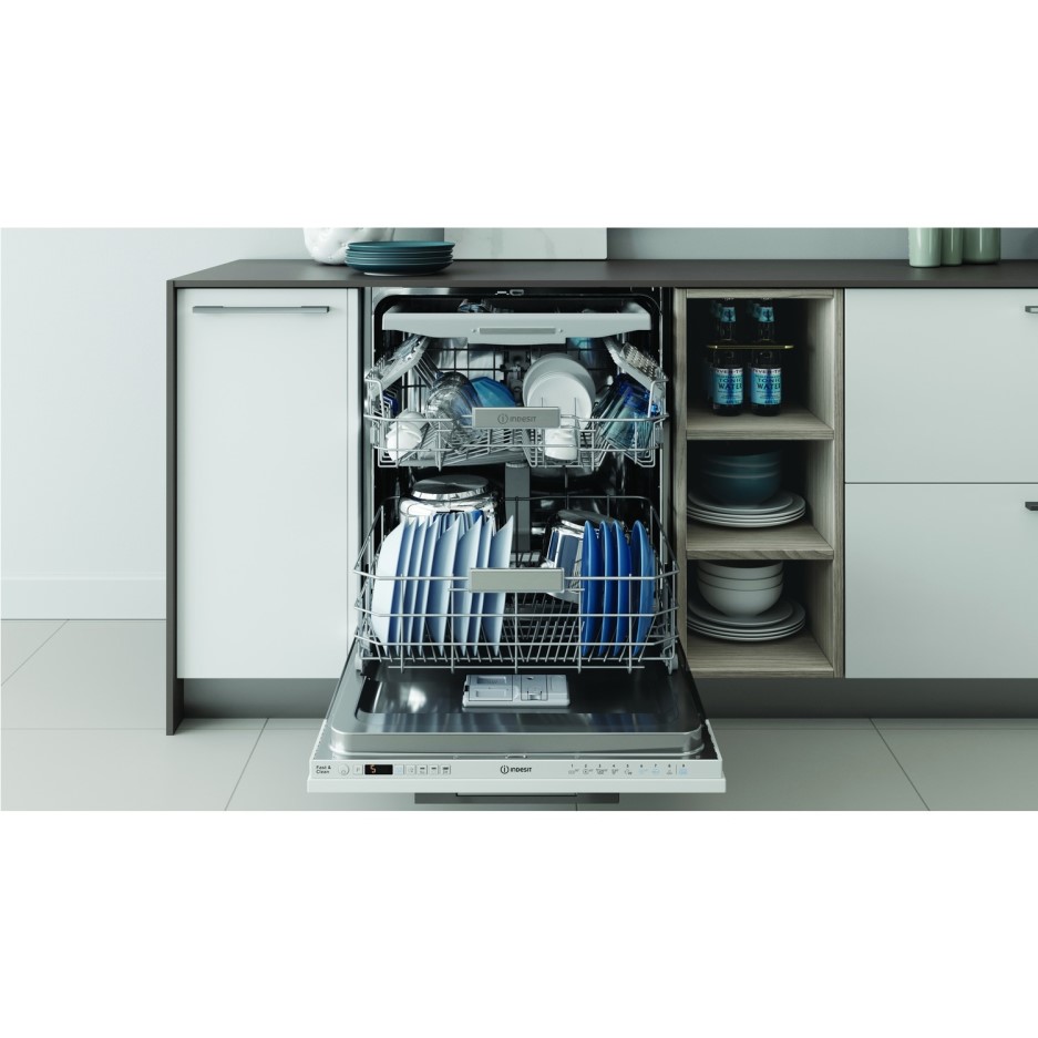 Indesit DIO3T131FEUK 14 Place Fully Integrated Dishwasher With Cutlery