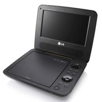 LG DP650 7 Inch portable DVD player 