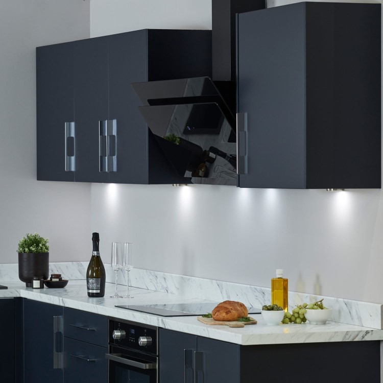 De Santii 90cm Chimney Cooker Hood - Black Glass