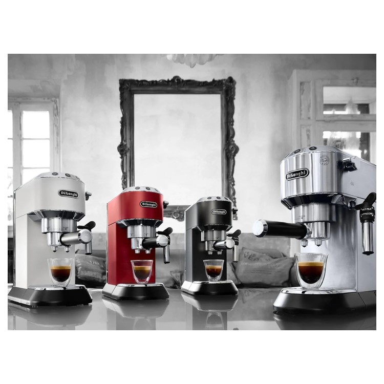 Delonghi EC685.R Dedica Pump Espresso Coffee Machine - Red