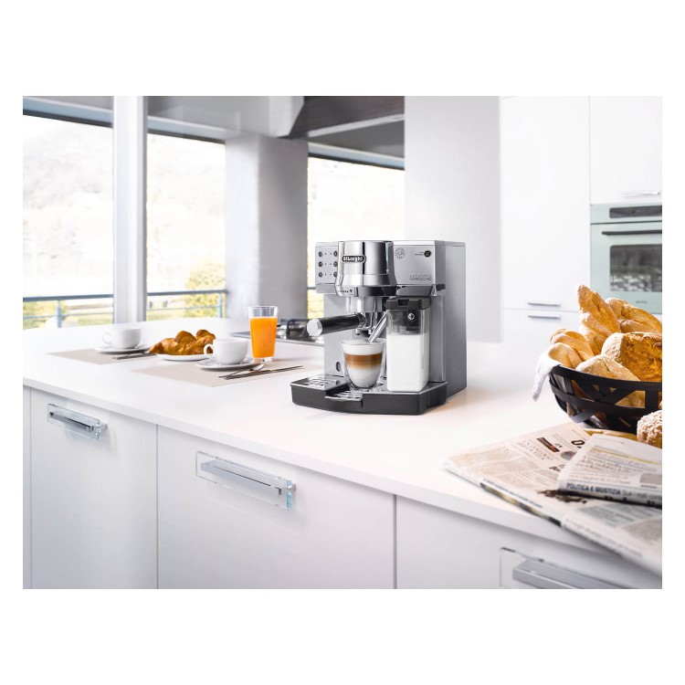 De Longhi EC860.M Coffee Machine - Silver