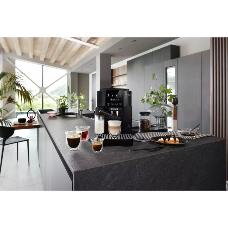 De’Longhi Magnifica Start Bean to Cup Coffee Machine ECAM220.60.B – Black