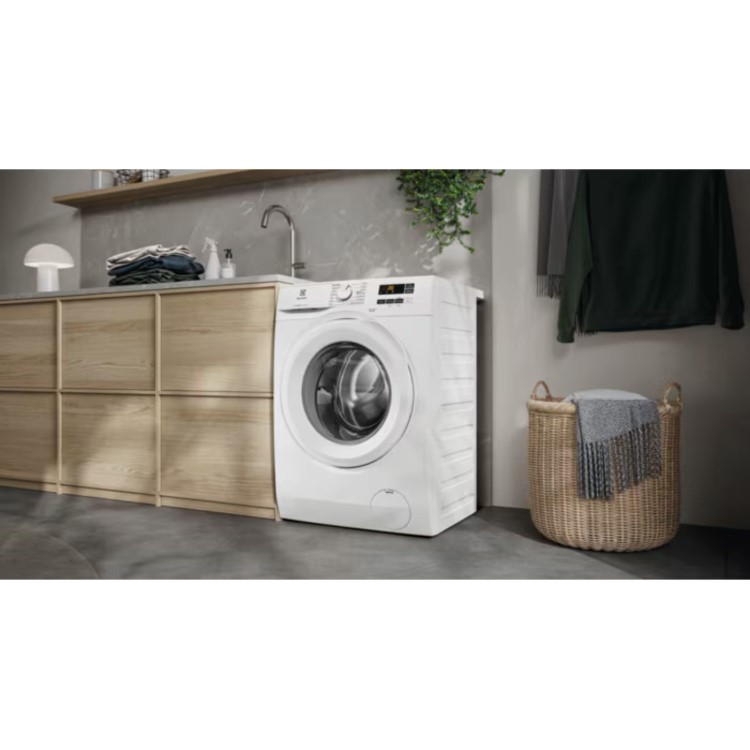 Electrolux 8kg 1400rpm Washing Machine - White