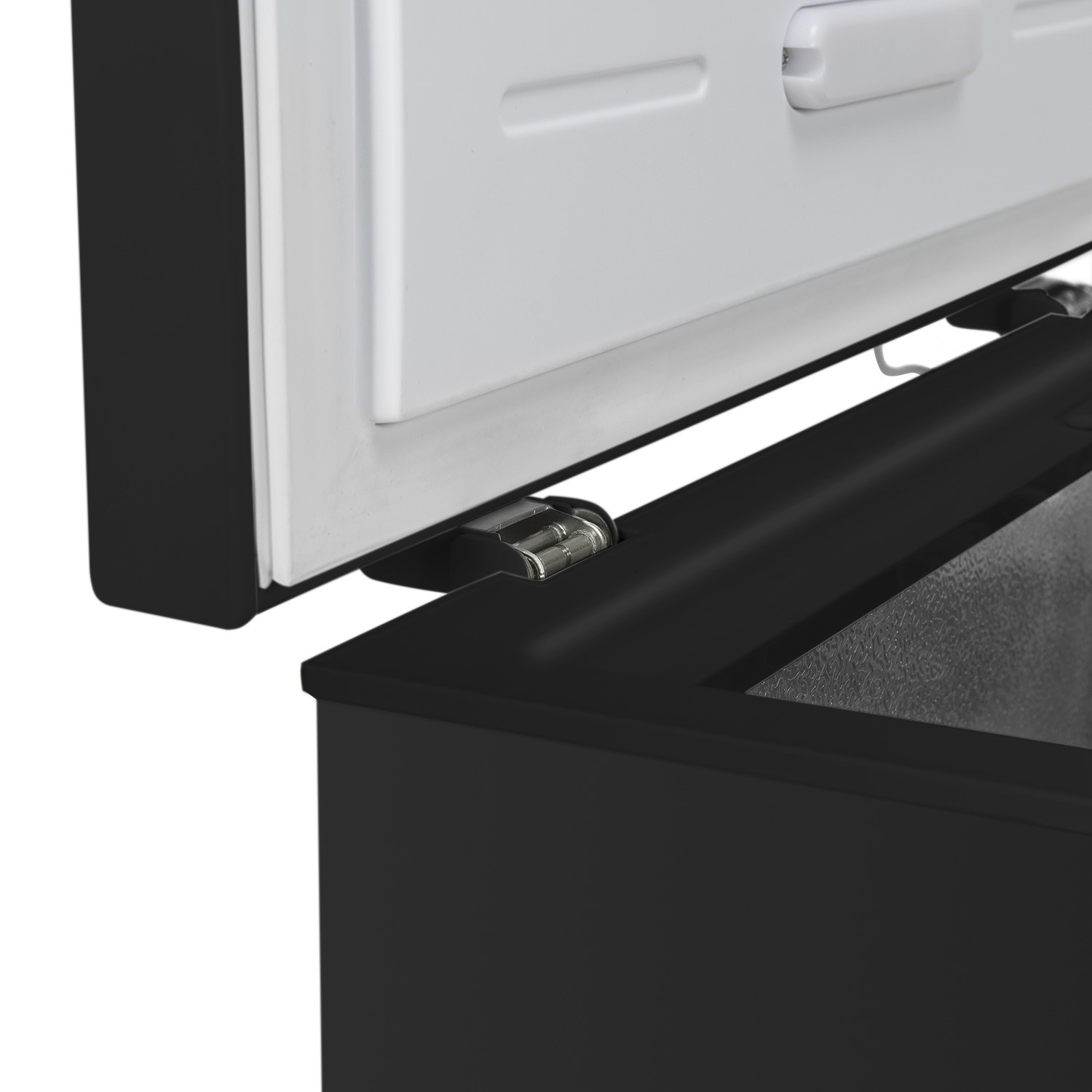 electriQ 99 Litre Chest Freezer With Outbuilding Use Black