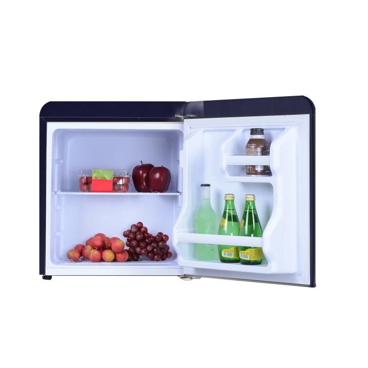 electriQ Mini Retro Table Top Fridge in Black