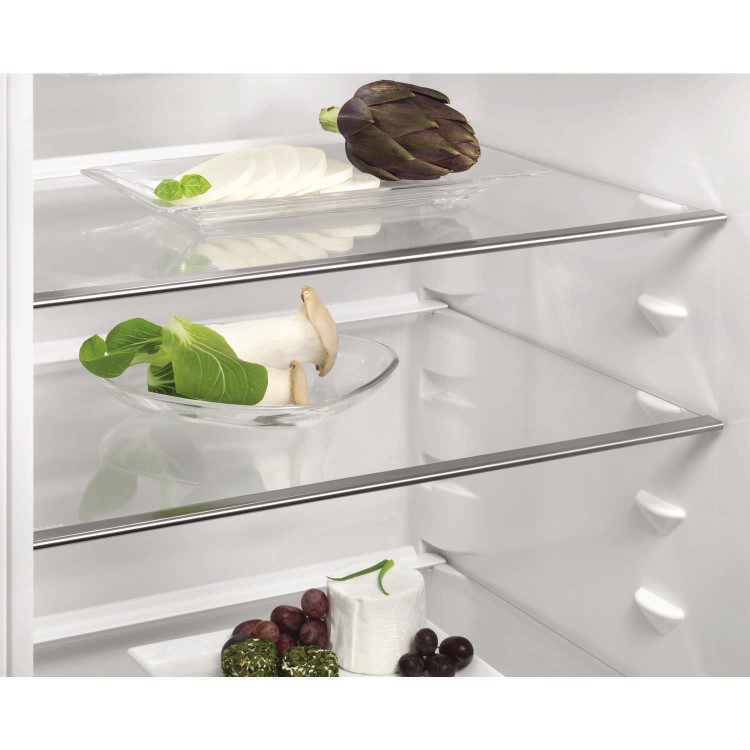 Electrolux EN3453OOW Twintech Frost Free Fridge Freezer in White