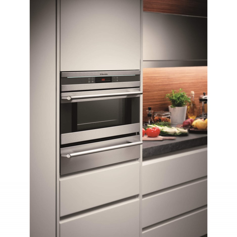 Electrolux EOK66030X Insight Compact Electric Built In Single Oven