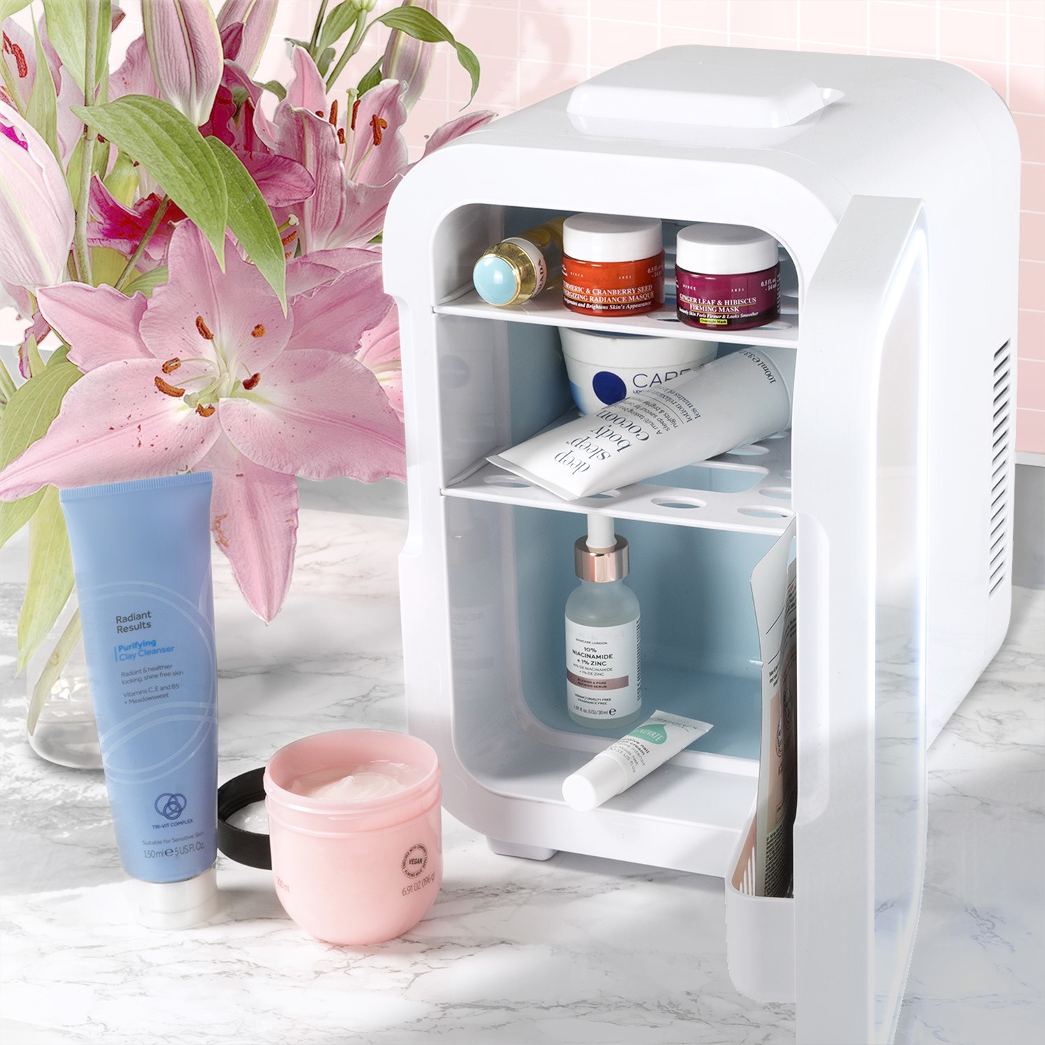 Refurbished electriQ EQ6LMINIBEAUTYFRIDGE 6 Litre Mini Portable Beauty Fridge with Mirror and LED Li