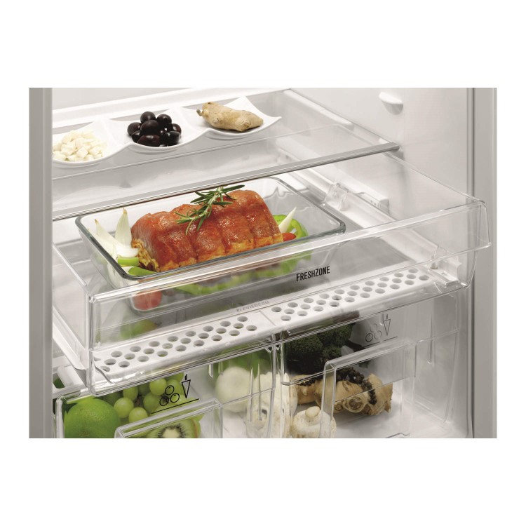 Electrolux ERG2305AOW In-column Integrated Fridge