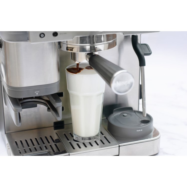 Ninja ES601UK Luxe Café Premier – 3-in-1 Bean-to-Cup Espresso Machine with Integrated Grinder & Milk Frother