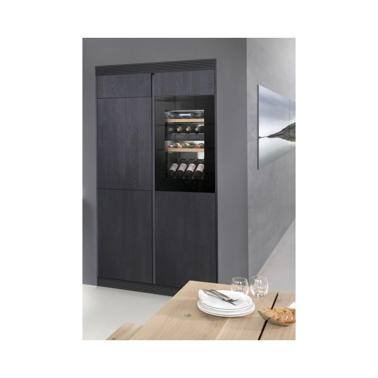 Liebherr Vinidor Dual Zone 33 Bottle Built-in Wine Cabinet - Black