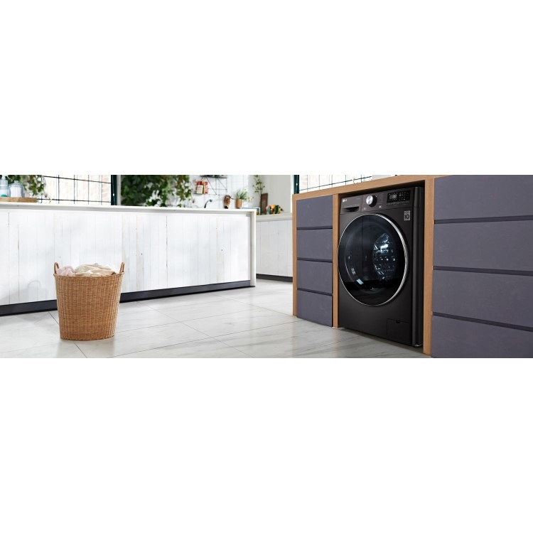 LG F4V910BTS 10.5kg 1400rpm AI DD Freestanding Washing Machine With TurboWash 360 & Steam - Black Steel