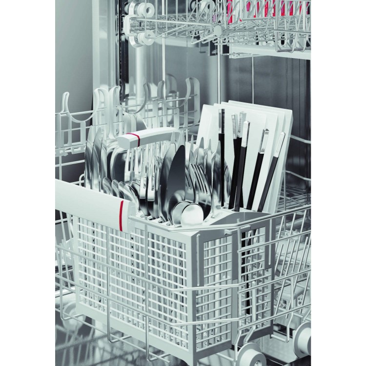 AEG F99009W0P SensorLogic ProClean 12 Place Freestanding Dishwasher White