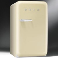 Smeg FAB10HRP 55cm Wide Retro Style Right Hinge Freestanding Larder Fridge - Cream