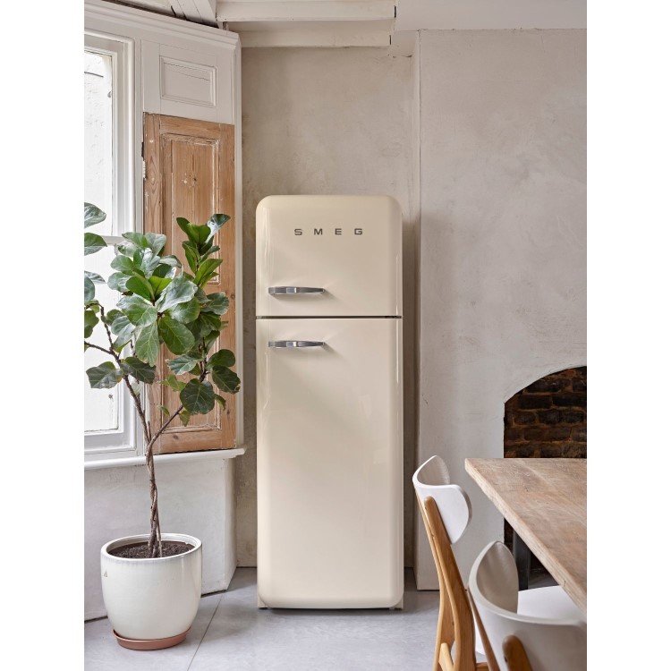 Smeg 294 Litre Fifties Style Right Hand Hinge 70/30 Fridge Freezer - Cream