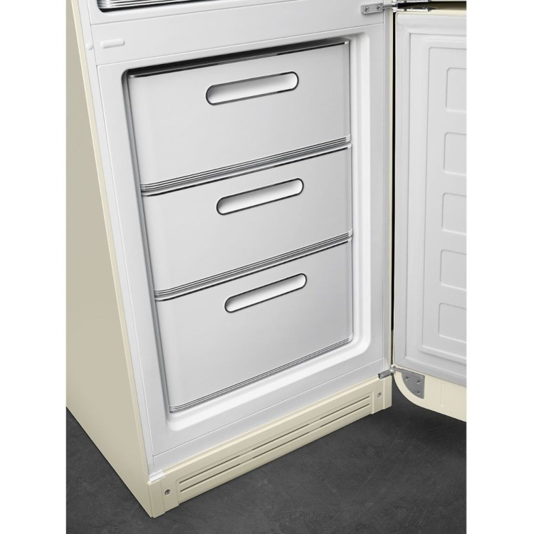 Smeg 331 Litre Fifties Style Right Hand Hinge 60/40 Freestanding Fridge Freezer - Cream