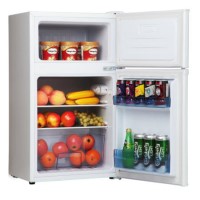 GRADE A3 - Amica FD1714 48cm Wide Under Counter Freestanding Fridge Freezer White