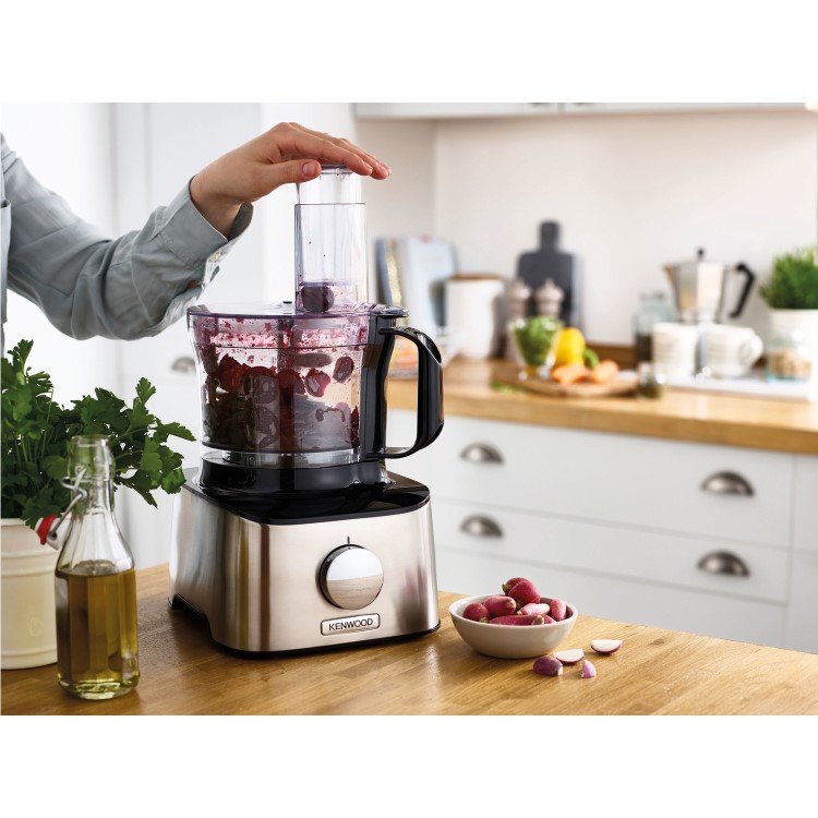 GRADE A1 - Kenwood FDM302SS MultiPro Compact Food Processor With Blender