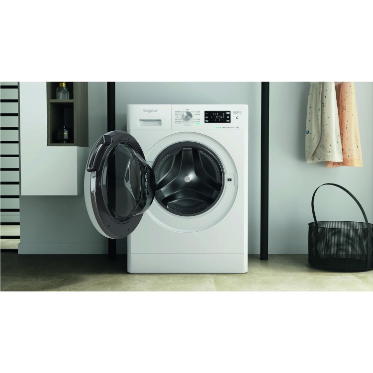 Whirlpool FreshCare 7kg 1400rpm Freestanding Washing Machine - White