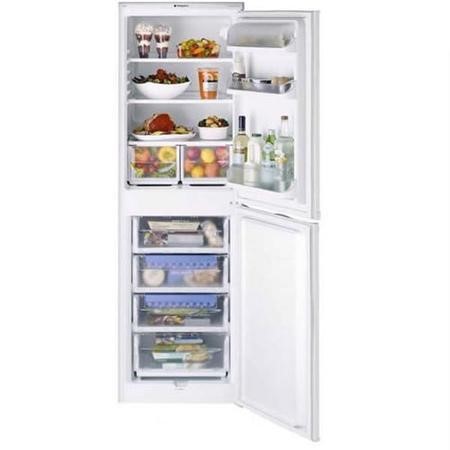 Ffaa52p Hotpoint FFIAA52P Freestanding Fridge Freezer in Polar white ...