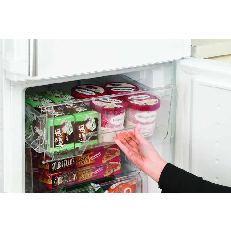 Hotpoint FFLAA58WDW Freestanding Frige Freezer With Non-plumbed Water Dispenser - White