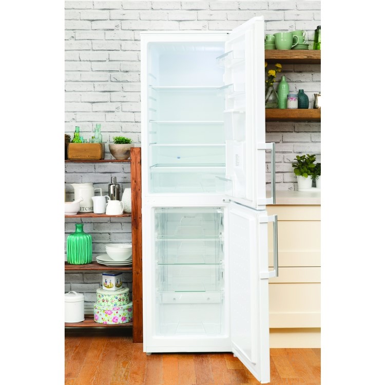 Hotpoint FFLAA58WDW Freestanding Frige Freezer With Non-plumbed Water Dispenser - White